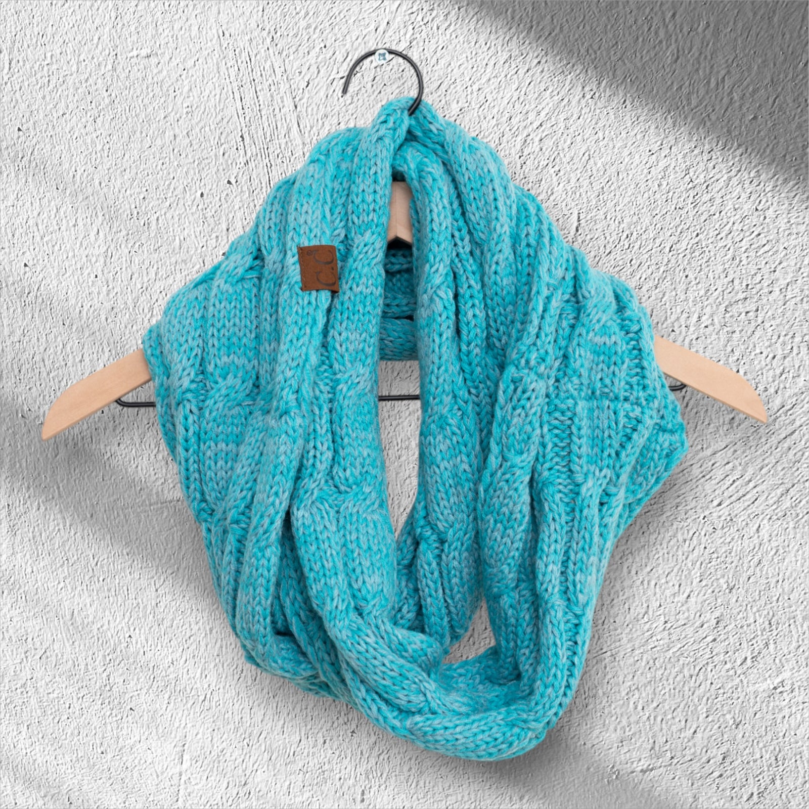 CC Comfy Infinity Scarf | 2-Tone