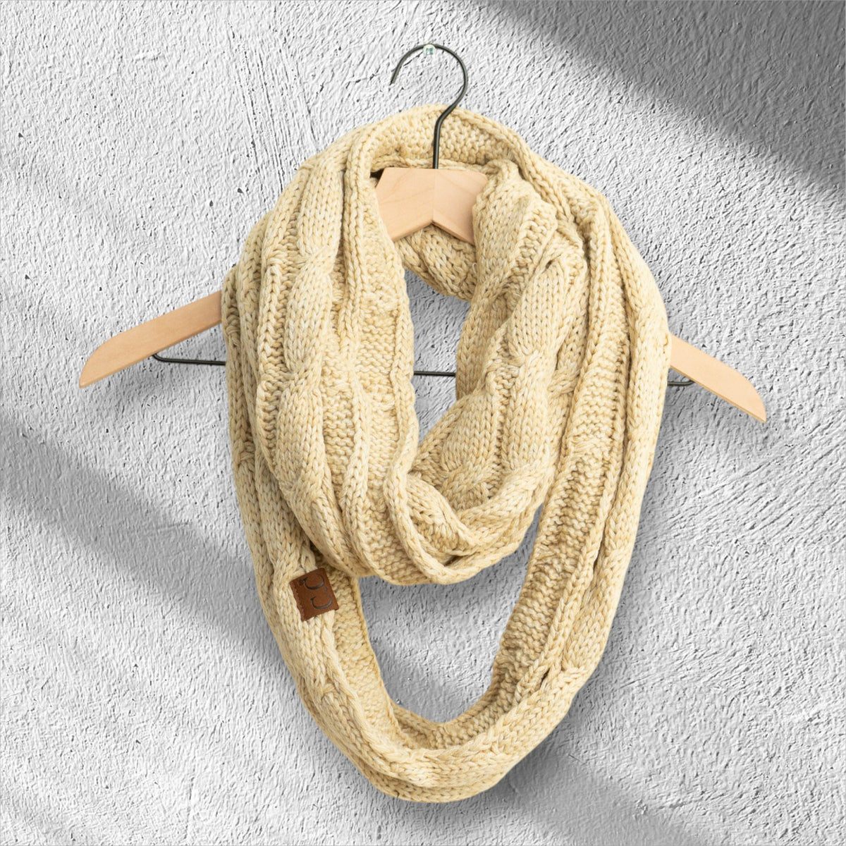 CC Comfy Infinity Scarf | 2-Tone