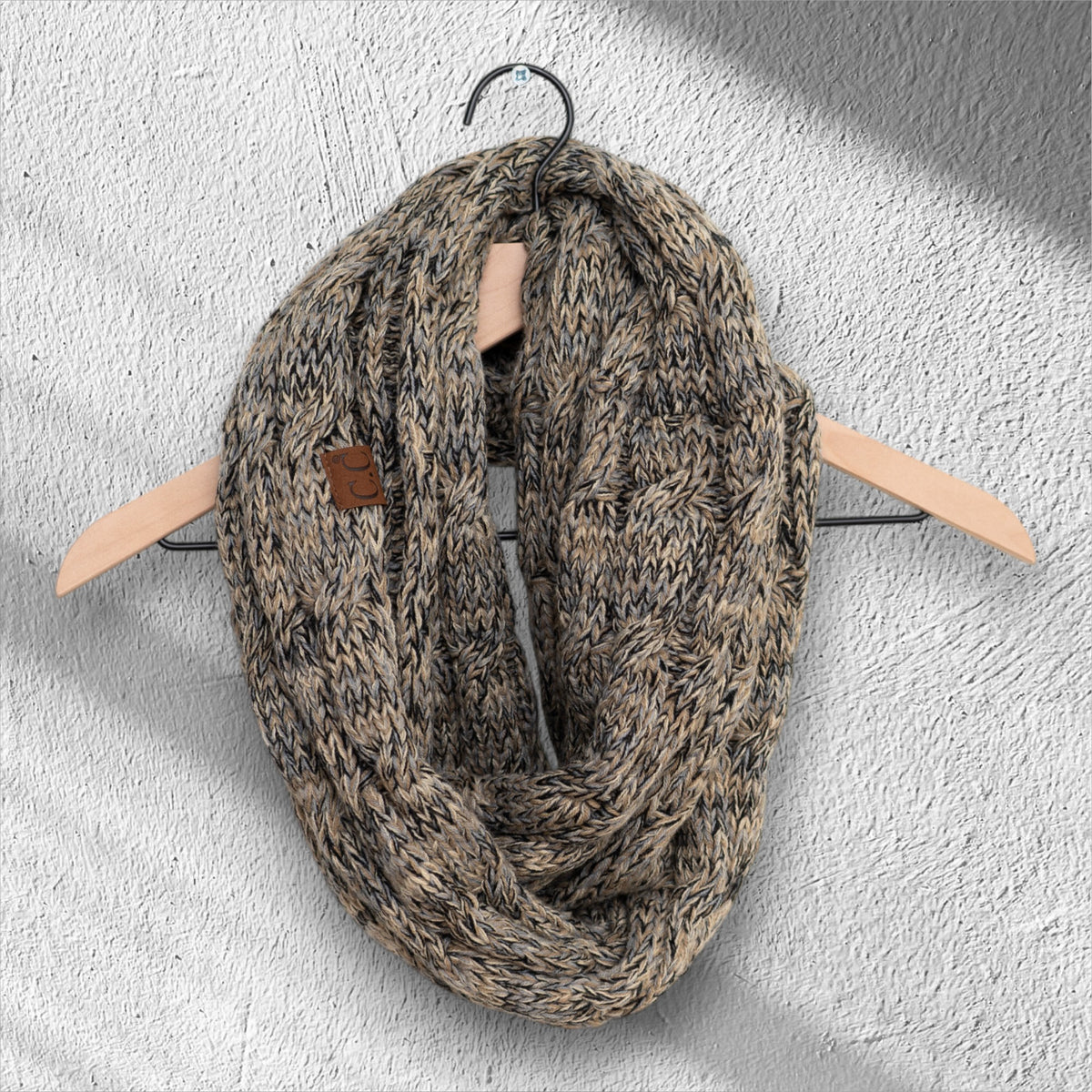 CC Comfy Infinity Scarf | 2-Tone