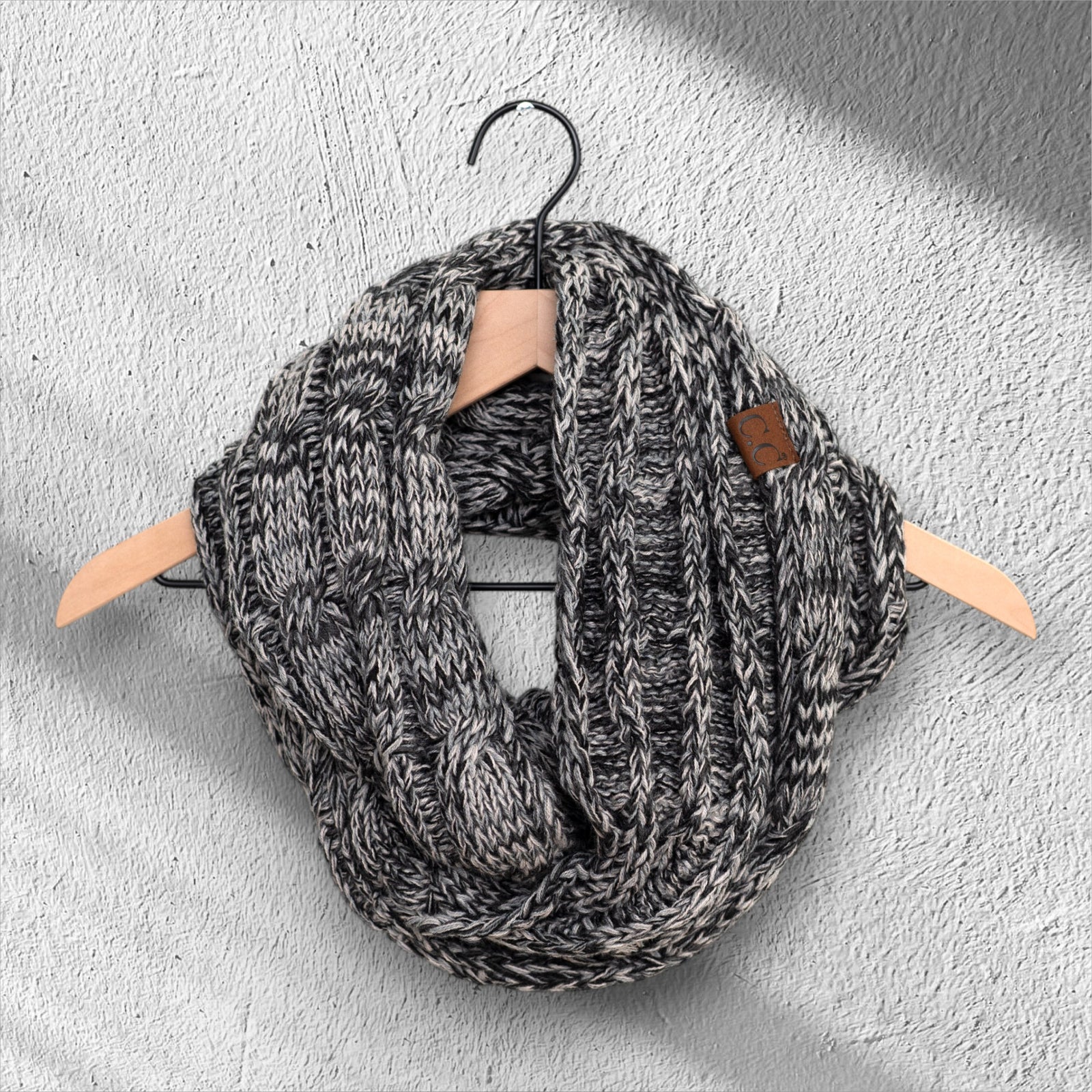 CC Comfy Infinity Scarf | 2-Tone