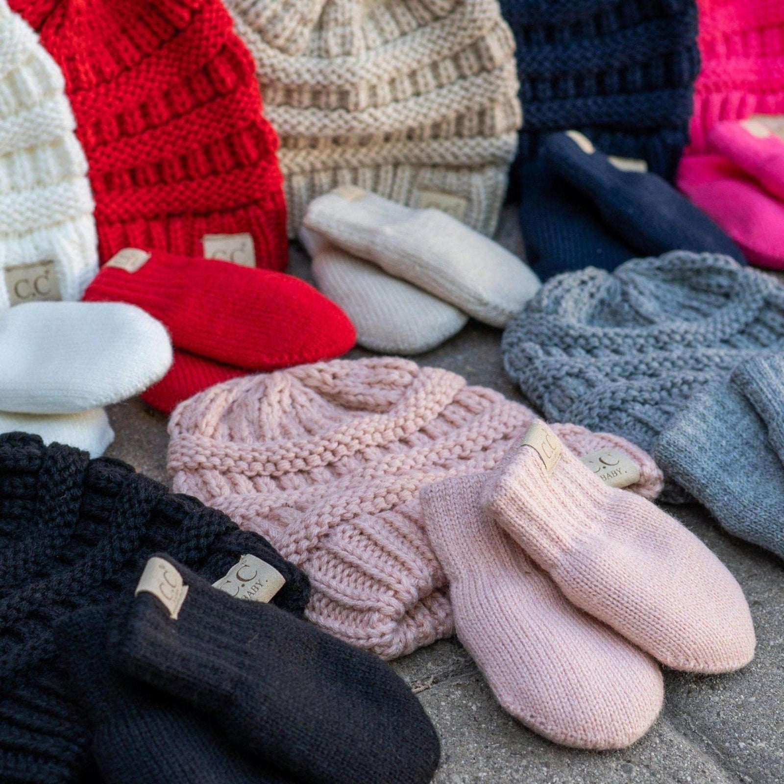 CC Baby Unisex Beanie and Mitten Set for Newborn to 12 Months - Truly Contagious