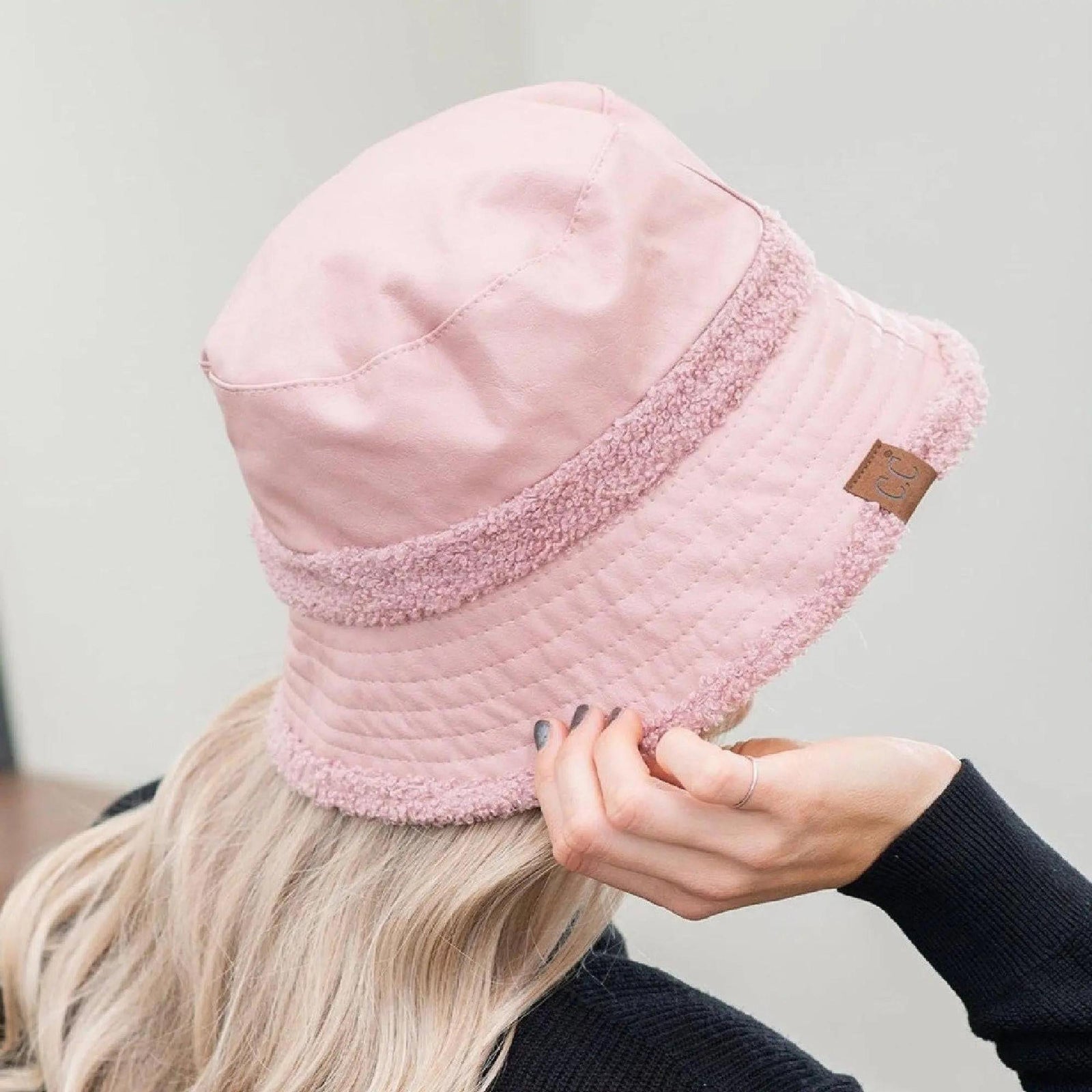CC Sherpa Accent Reversible Bucket | Cold Weather - Truly Contagious
