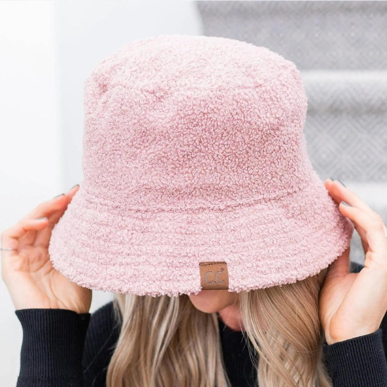 CC Sherpa Accent Reversible Bucket | Cold Weather - Truly Contagious
