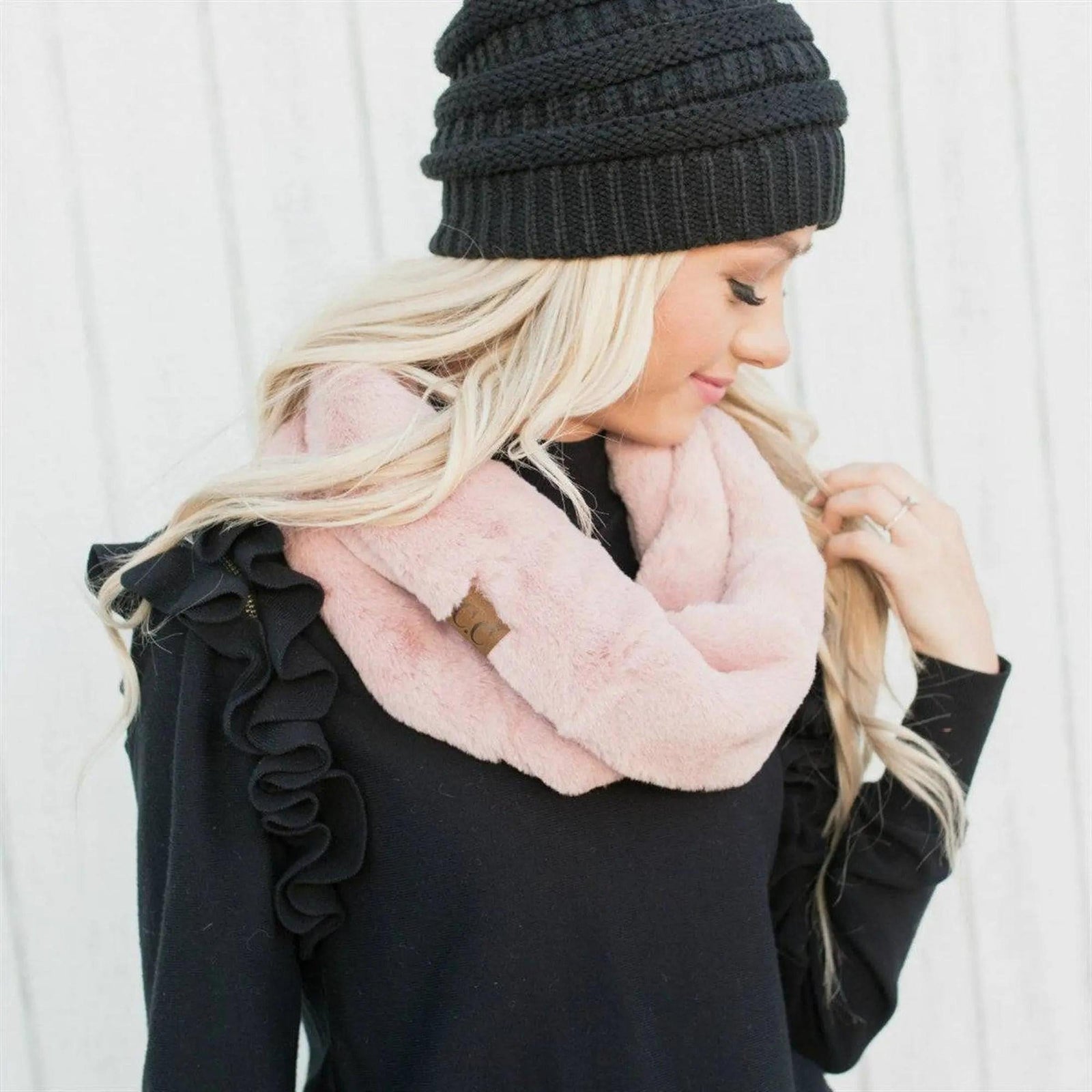 CC Sherpa Scarf - Truly Contagious