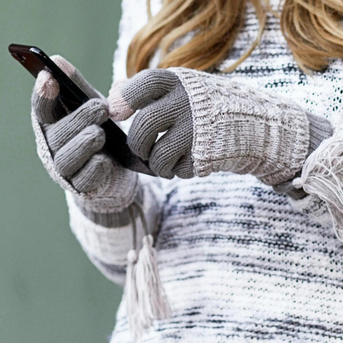 CC Touchscreen Glove w/ Cuff & Pom - Truly Contagious