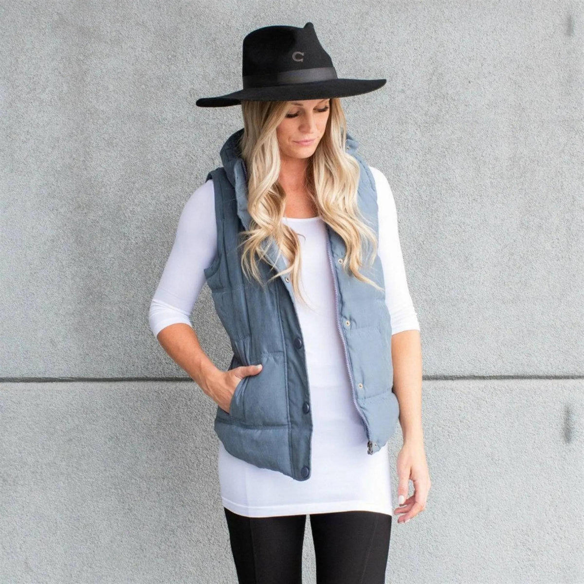 Compression 3/4 Sleeve Layering Basic - Truly Contagious